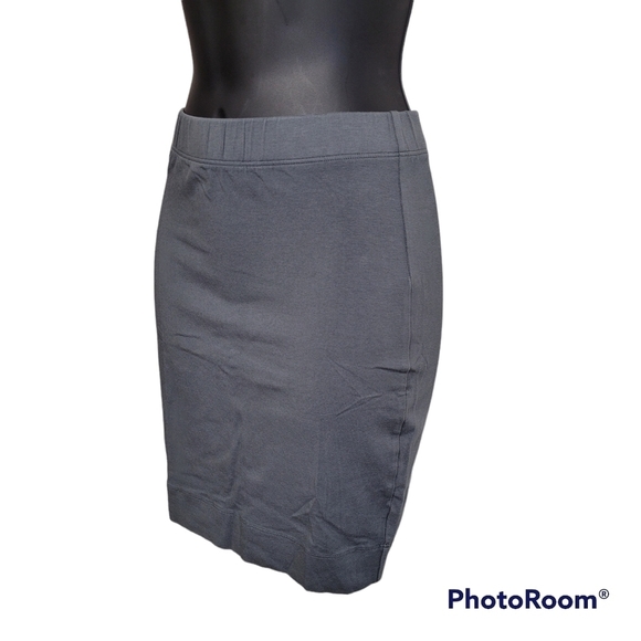 Revolve LAmade Dark Grey Simple Pull On High Waist Mini Skirt - Picture 2 of 6